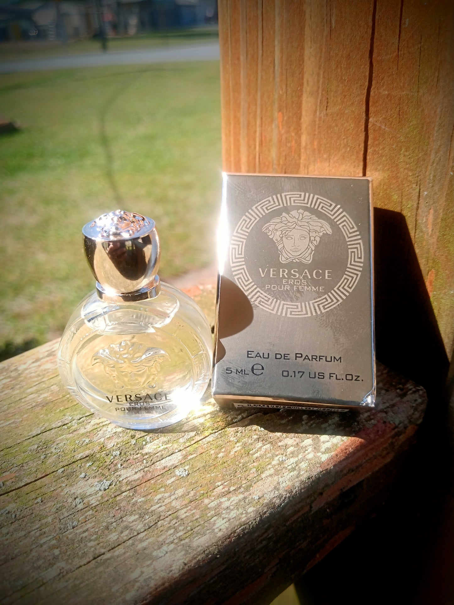 Versace Eros Femme Eau De Parfum 0.17fl. oz / 5ml