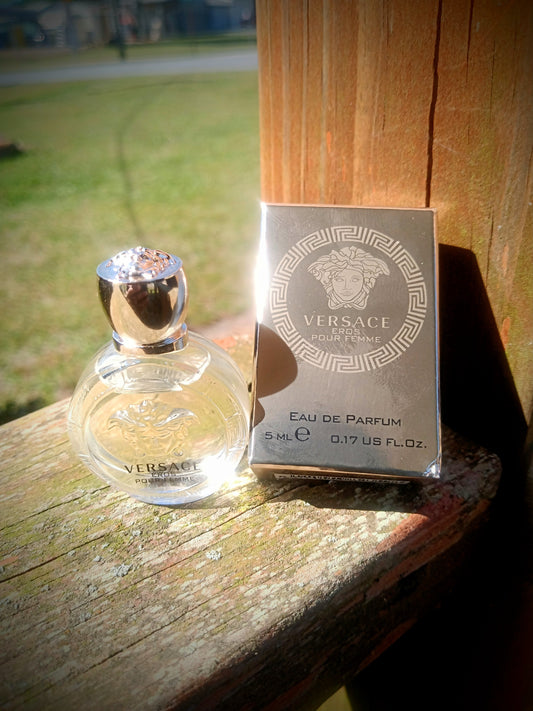 Versace Eros Femme Eau De Parfum 0.17fl. oz / 5ml